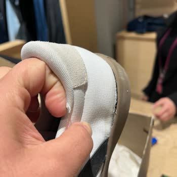 Kısa Sürede Deforme Olan Ayakkabı Ve Yetersiz İnceleme Sonucu