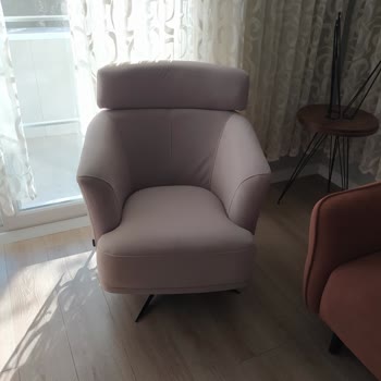 Enza Mobilyadan Sıfır Alınan Koltukta İlk Günden Kumaş Ve İşçilik Sorunları Yaşadım