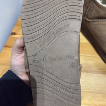 Suya Dayanıklı Diye Aldığım Bot İlk Giyişte Su Aldı, Mağduriyetim Giderilmiyor