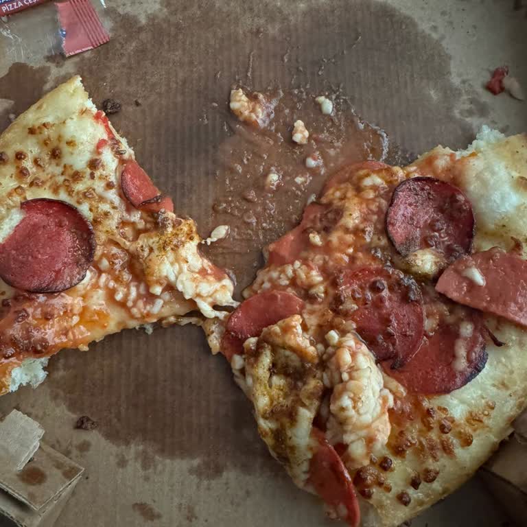 Pişmemiş Pizza Teslim Edildi, İade Veya Değişim Talep Ediyorum