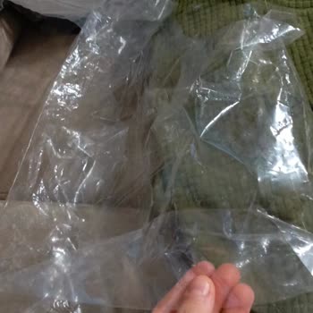 Açık Paketle Gelen Kargoda Gizlilik Ve Özen Eksikliği