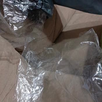 Açık Paketle Gelen Kargoda Gizlilik Ve Özen Eksikliği