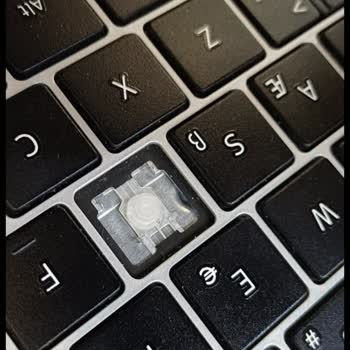 Aldığım Bilgisayarın Tuş Sorunu Çözülmedi, Servis Süreci Hayal Kırıklığı Yarattı