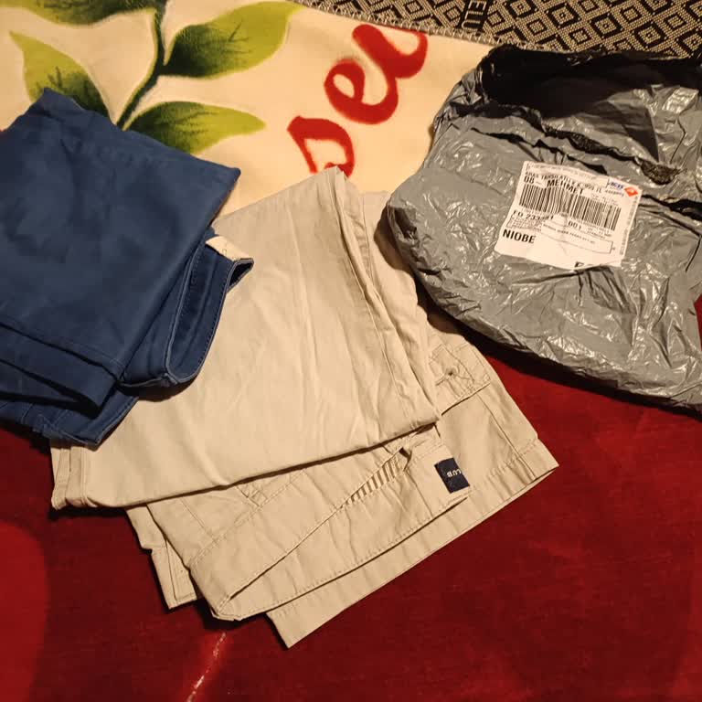 Aras Kargo Kapıda Ödemeli Siparişimde Sahte Ürün Ve İlgisiz Kargo Mağduriyeti