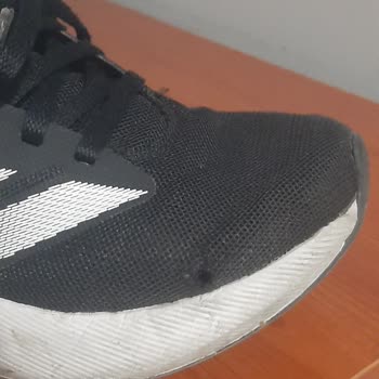 Kısa Sürede Yıpranan Adidas Çocuk Ayakkabısına Ret Ve İlgisiz Mağaza Yetkilileri