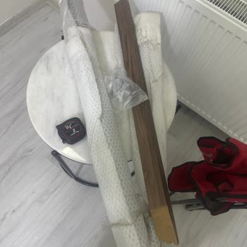 Gecikmeli Ve Hasarlı Koltuk Teslimatı Sonrası İlgisizlik: Mağduriyetimin Giderilmesini İstiyorum