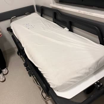 Balıkesir Devlet Hastanesi Acil Servisinde Hijyen Sorunu Ve Personel Davranışı