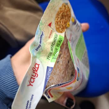 Son Kullanma Tarihi Geçmemiş Yayla Pilavında Küf Ve Bozulma Şoku