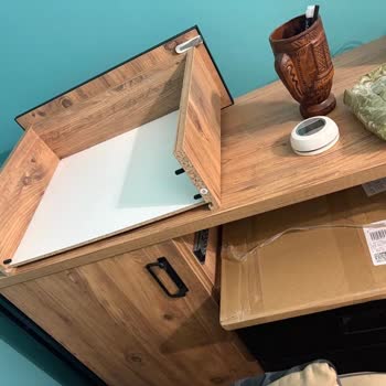 Vivense'den Satın Aldığım Konsolun 50 Gündür Eksik Parçalar Ve Tamamlanmayan Montaj Nedeniyle Teslim Edilememesi