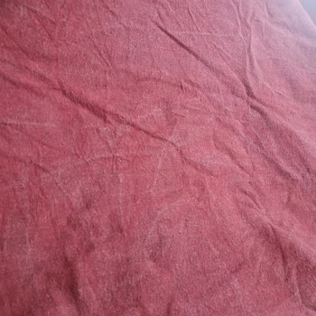 Yıllardır Güvendiğim Markadan Aldığım Nevresim Takımı Birkaç Yıkamada Tüylenip Soldu