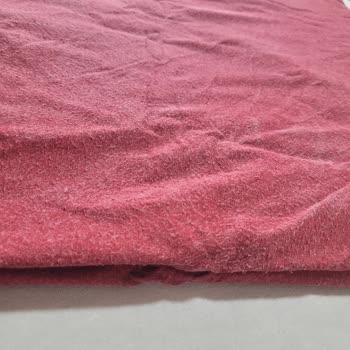 Yıllardır Güvendiğim Markadan Aldığım Nevresim Takımı Birkaç Yıkamada Tüylenip Soldu