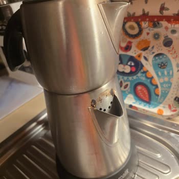 Arçelik Gusto Çay Makinesinde Paslanma Ve Sağlık Endişesi