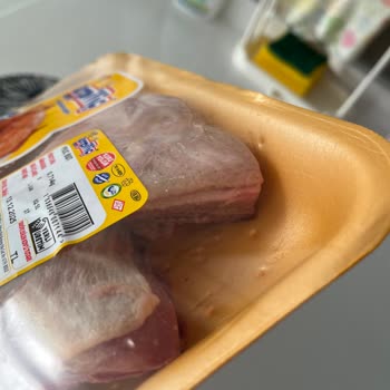 Bozuk Tavuk Teslimatı Ve Yetersiz İade Süreci: Sağlığımız Tehlikede!