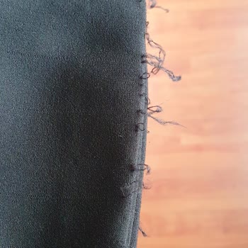 Beymen Club'dan Alınan Etekte Kısa Sürede Kumaş Sorunu Ve Çözüm Eksikliği