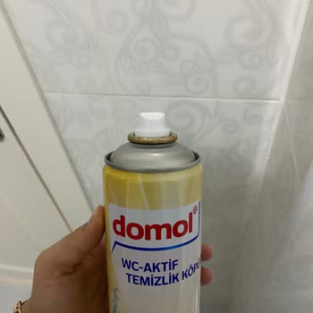 Rossmann'dan Aldığım WC Temizleyicisinin İçinden Paslı Boru Çıktı Hijyen Endişesi Yaşadım