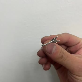 Altınbaş Tektaş Yüzükte Sürekli Taş Düşmesi Ve Yetersiz Müşteri Hizmeti