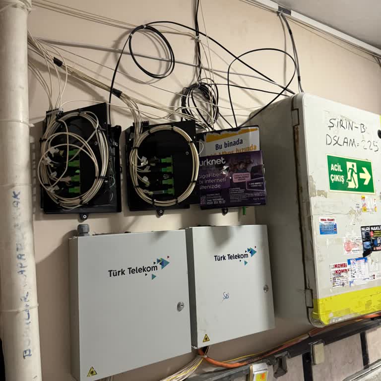 Uzun Süreli İnternet Kesintileri Ve Yetersiz Bilgilendirme Nedeniyle Yaşanan Mağduriyet