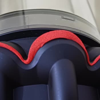 Sıfır Dyson Süpürgede Montaj Hatası Ve Hayal Kırıklığı
