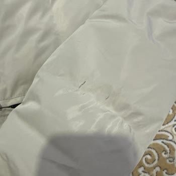 Neredeyse Hiç Giyilmeden Dağılan Mont Ve Kalitesiz Ürün Deneyimi