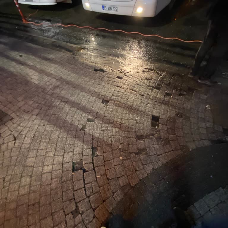 Kale Seyahat Otobüsünde Uykusuz Şoför Nedeniyle Güvenlik Endişesi