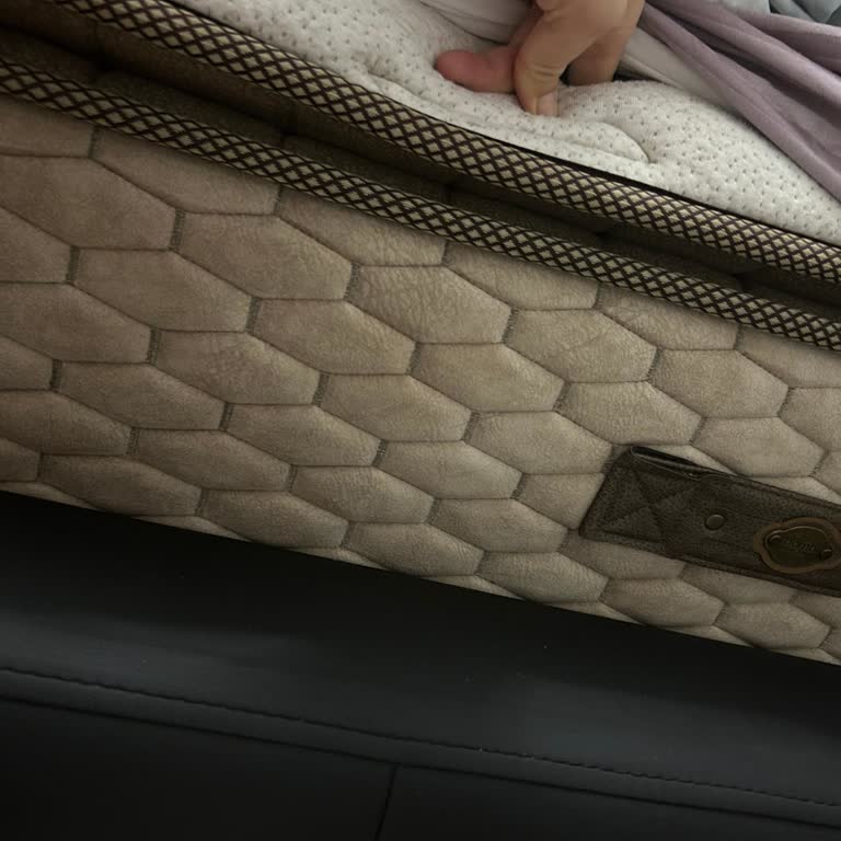 Bambi Yatak Yatağı Aldıktan Yaklaşık 2 Ay Sonra Ciddi Bir Çökme Oluştuğunu Fark Ettim