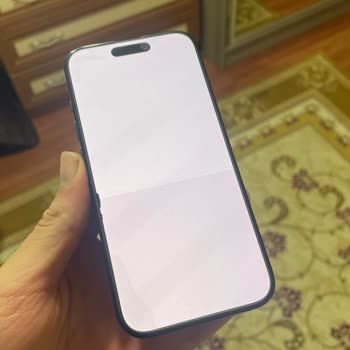 Tamir Sonrası Takılan Ayıplı Ekran Nedeniyle Mağduriyet Ve Yetersiz Servis Yaklaşımı