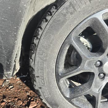 Yüksek Fiyatlı Kış Lastiğinde Güvenlik Ve Performans Hayal Kırıklığı