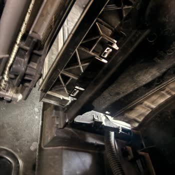 Yanlış Parça Değişimi Ve İletişimsizlik Nedeniyle Mağduriyet Yaşadım