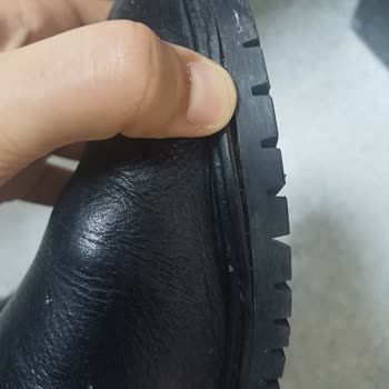 Tergan'dan Aldığım Çizme Hem Sağlığımı Hem Güvenimi Zedeledi