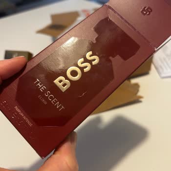 Online Satın Aldığım Parfüm Kullanılmış Ve Hasarlı Geldi, Değişim Talep Ediyorum