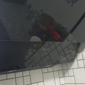 Davlumbazda Eksik Parça Teslimatı Ve Servis Hatası