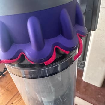 Dyson Süpürge Siklon Parçası 9 Ayda Aşındı, Çözüm Bekliyorum