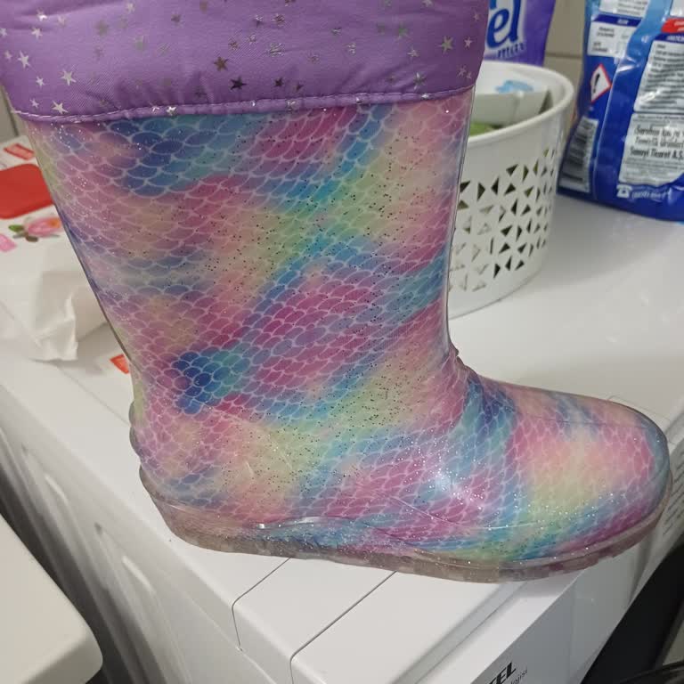 Su Geçirmez Diye Aldığım Çizme İlk Kullanımda Su Aldı Büyük Hayal Kırıklığı Yaşadım