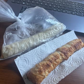 Şok Market'ten Donuk Börek Şoku: Sıcak Sipariş Soğuk Teslim Edildi!