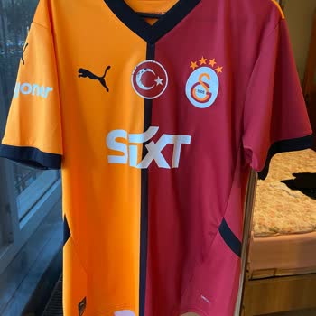 GS Store’dan Alınan Formada Sadece Türkiye Logosu Deforme Oldu, Değişim Talebim Reddedildi