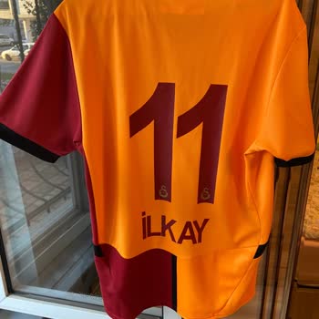 GS Store’dan Alınan Formada Sadece Türkiye Logosu Deforme Oldu, Değişim Talebim Reddedildi