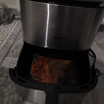 Az Kullanılan Fritözün Haznesi Kısa Sürede Paslandı