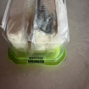 Son Kullanma Tarihi Geçmemiş Peynirde Küf Ve İlgisiz Müşteri Hizmetleri