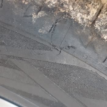 Garanti Süresi Dolmadan Lastik Sorunuma Çözüm Bekliyorum