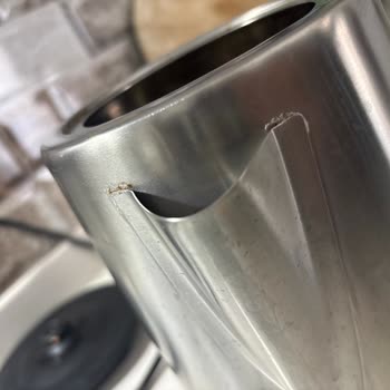 Beko Çaycıda Tekrarlayan Paslanma Sorunu Ve Sağlık Endişesi