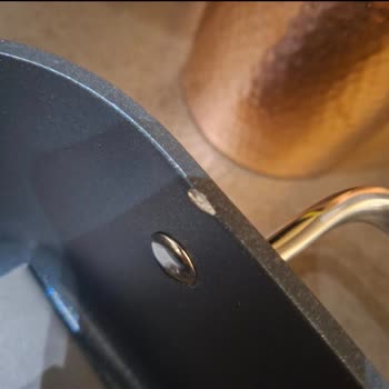 Ezilmiş Ve Kusurlu Ürün Gönderimi Sonrası İlgisiz Müşteri Hizmetleri Deneyimi