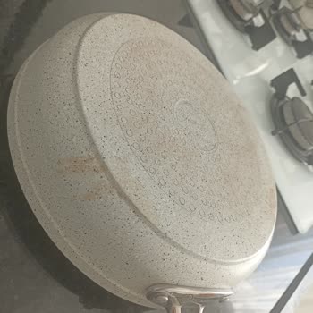 Korkmaz Mutfak Eşyaları Üründe Yağ Tutma Ve Temizlenmeme Problemi!