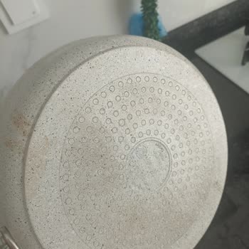 Korkmaz Mutfak Eşyaları Üründe Yağ Tutma Ve Temizlenmeme Problemi!