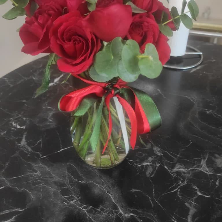 Çiçek Sepeti'nden Sipariş Edilen Ürün Görselden Farklı Teslim Edildi, Tekrarlayan Sorunlar Ve Çözüm Eksikliği