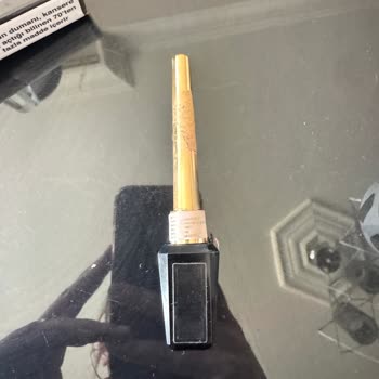 Problemas inesperados con Revolution Pro Eyeliner Rockstar Matte Black