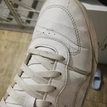 Üç Ayda Çatlayan Ayakkabı Nedeniyle Yaşadığım Mağduriyet Ve İade Talebim