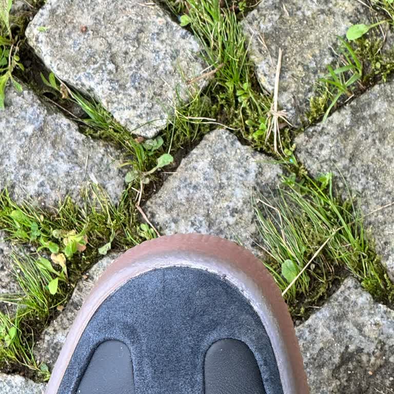 Defolu Ürün Gönderimi Ve İletişimsizlik Nedeniyle Yaşanan Hayal Kırıklığı