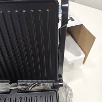 Kırık Gelen Ürün İçin Çözüm Sunulmuyor