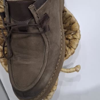 Kısa Sürede Kopan Ayakkabı Bağcık Tutacağına Derimod'dan Çözüm Bekliyorum