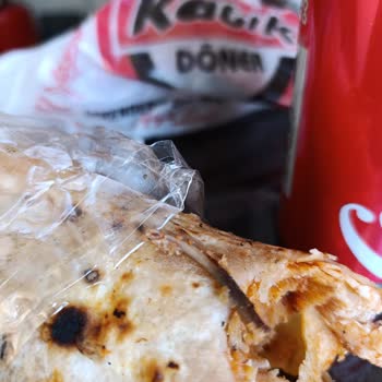 Tavuk Dönerde Büyük Kemik Parçası: Sağlık Ve Güvenlik Riski Tekrarlandı